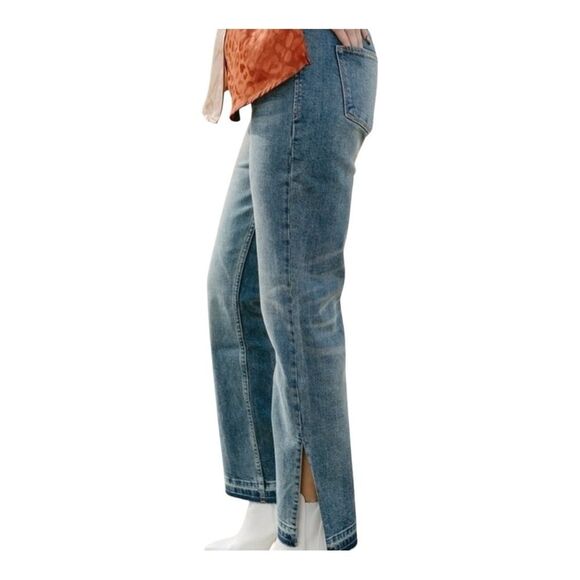 Dear John Jodi Straight - Super High Rise 27 - Picture 9 of 14